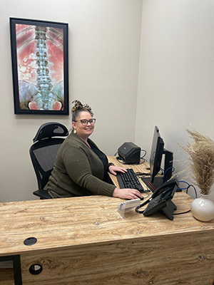 Chiropractic West Georgetown TX Front Desk Check In